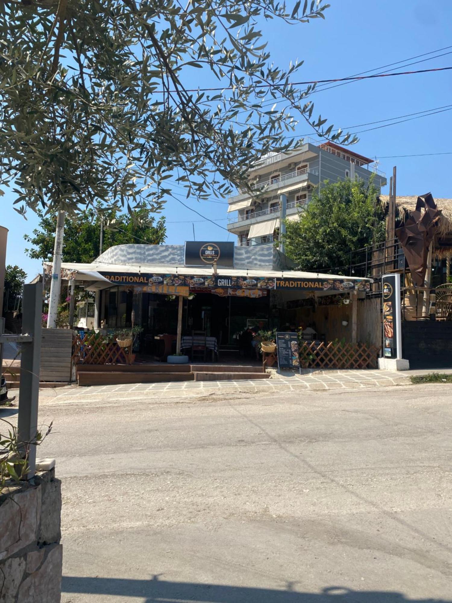 Albi'S Guesthouse كساميل المظهر الخارجي الصورة