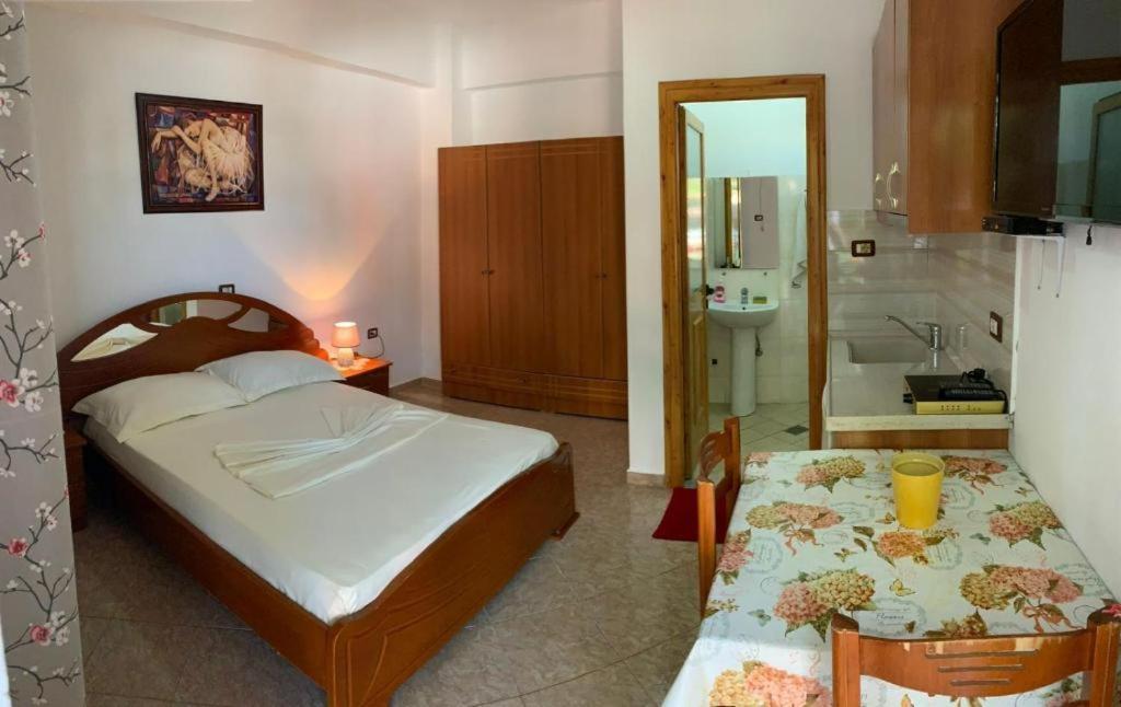 Albi'S Guesthouse كساميل المظهر الخارجي الصورة