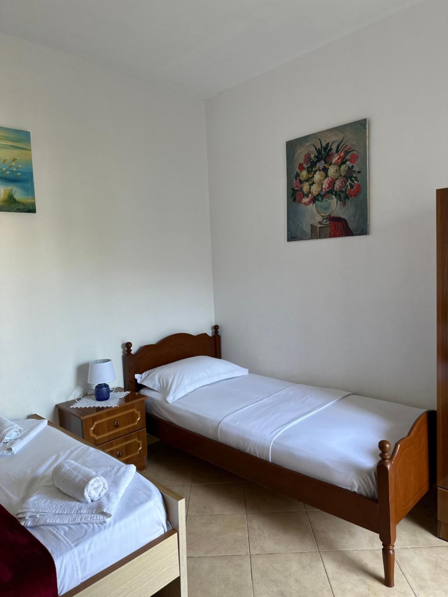 Albi'S Guesthouse كساميل المظهر الخارجي الصورة