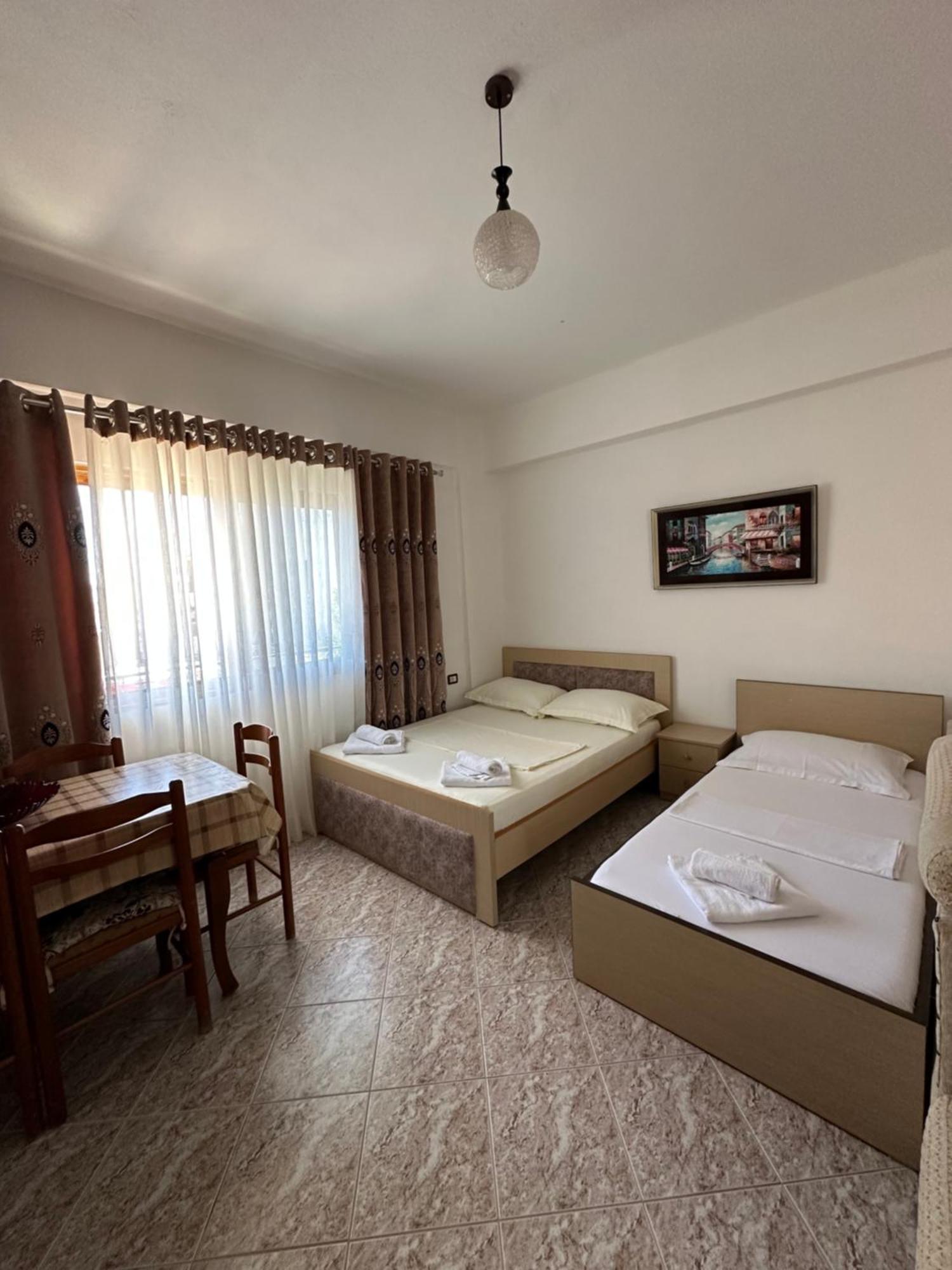 Albi'S Guesthouse كساميل المظهر الخارجي الصورة